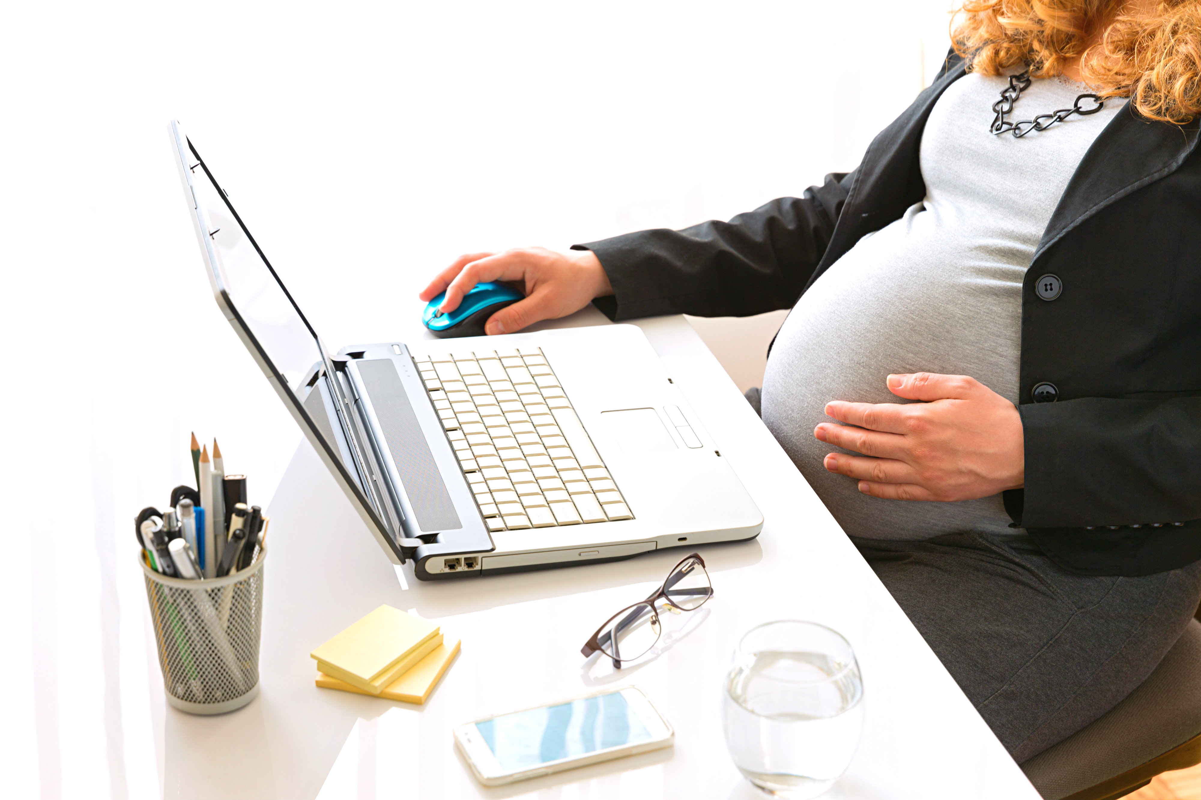 ¿Cómo funciona la licencia de maternidad en USA?
